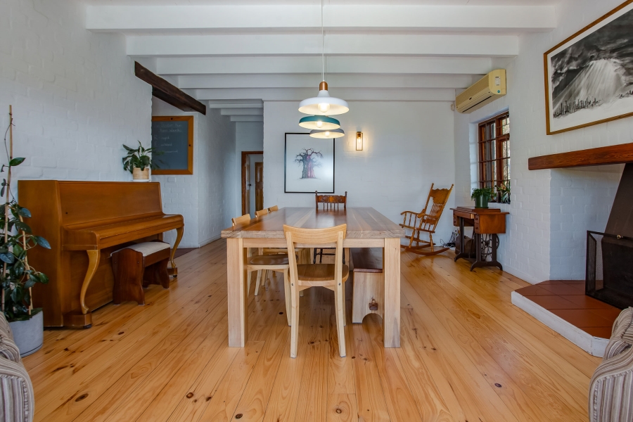 4 Bedroom Property for Sale in Bertville Western Cape